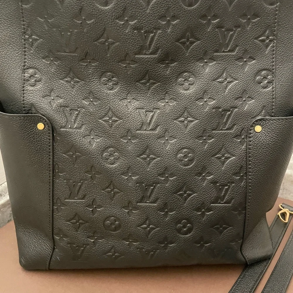 Louis Vuitton Black Monogram bagatelle hobo bag - Picture 3 of 15